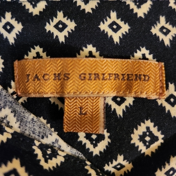 Jachs Short Sleeve Blouse - Picture 11 of 12